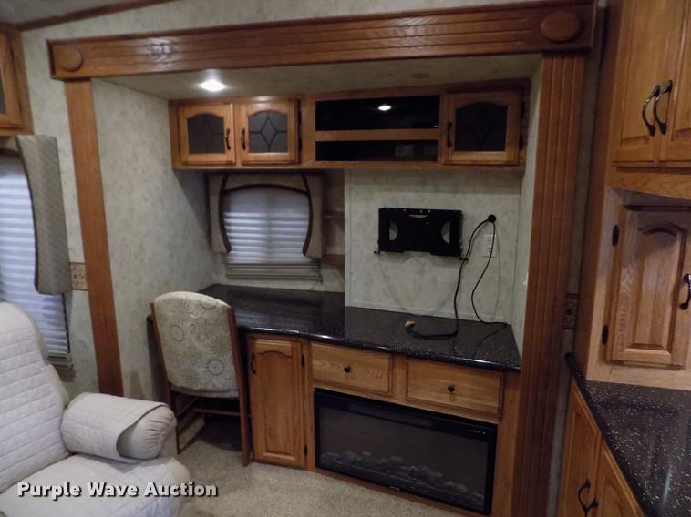 image for item DB9118 2012 Forest River Coachmen Brookstone BFK367RL camper