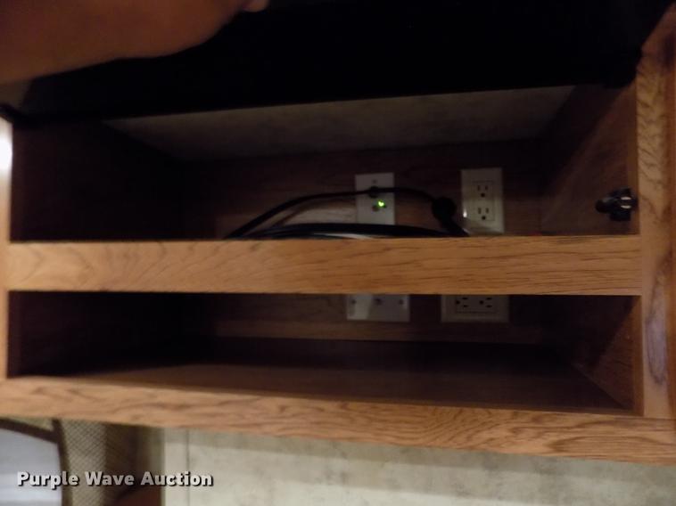 image for item DB9118 2012 Forest River Coachmen Brookstone BFK367RL camper