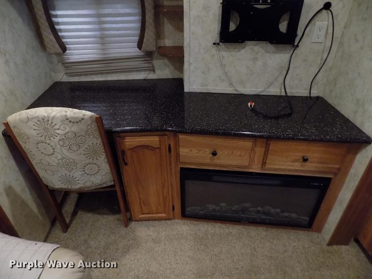 image for item DB9118 2012 Forest River Coachmen Brookstone BFK367RL camper