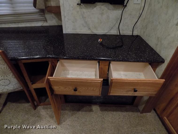 image for item DB9118 2012 Forest River Coachmen Brookstone BFK367RL camper