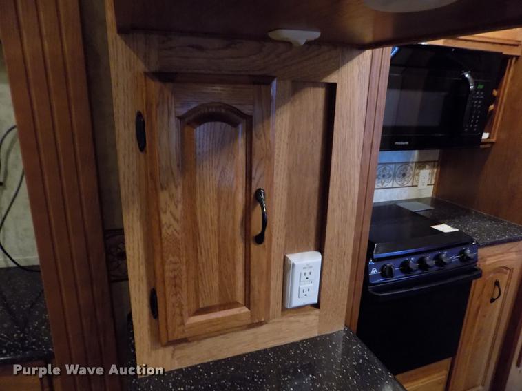 image for item DB9118 2012 Forest River Coachmen Brookstone BFK367RL camper