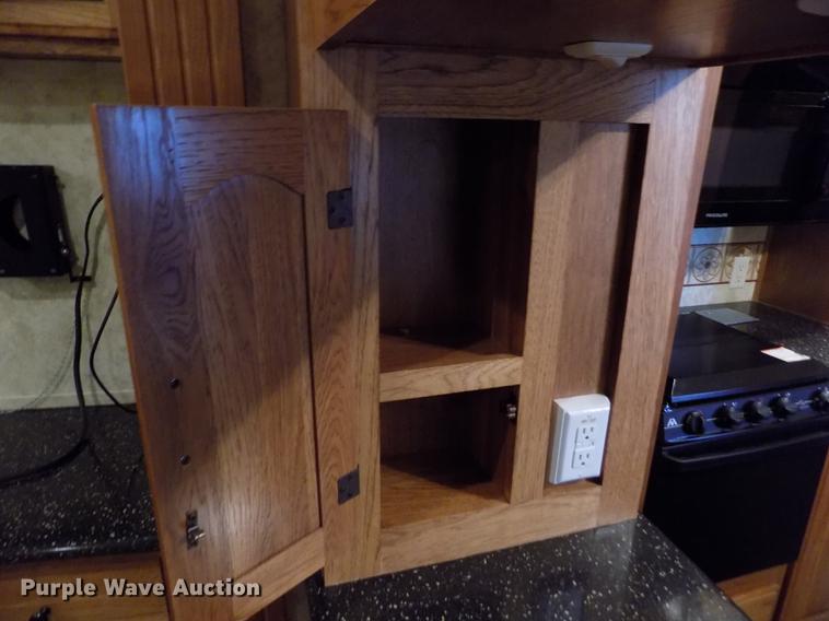 image for item DB9118 2012 Forest River Coachmen Brookstone BFK367RL camper