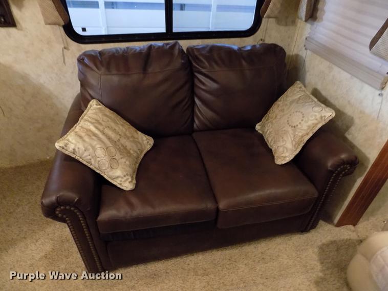 image for item DB9118 2012 Forest River Coachmen Brookstone BFK367RL camper