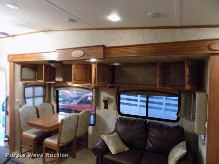 image for item DB9118 2012 Forest River Coachmen Brookstone BFK367RL camper