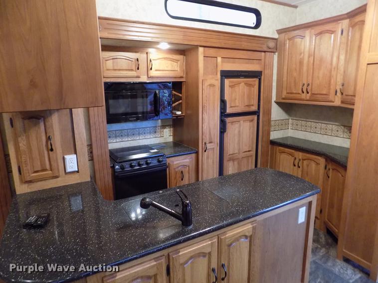 image for item DB9118 2012 Forest River Coachmen Brookstone BFK367RL camper