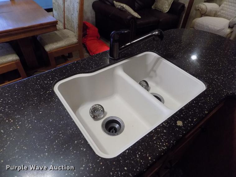 image for item DB9118 2012 Forest River Coachmen Brookstone BFK367RL camper