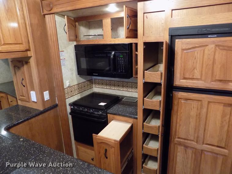 image for item DB9118 2012 Forest River Coachmen Brookstone BFK367RL camper