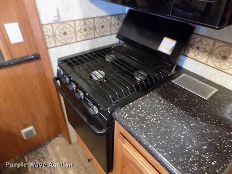 image for item DB9118 2012 Forest River Coachmen Brookstone BFK367RL camper