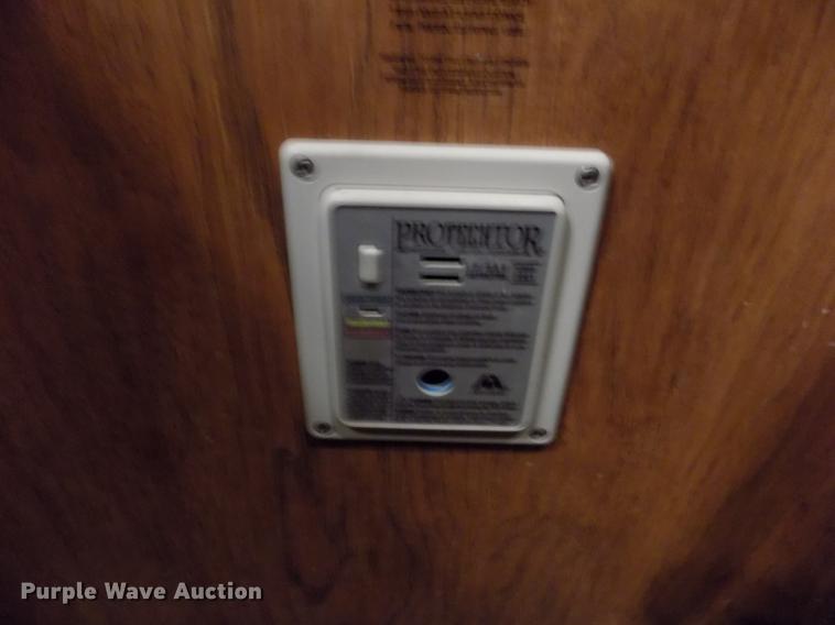 image for item DB9118 2012 Forest River Coachmen Brookstone BFK367RL camper