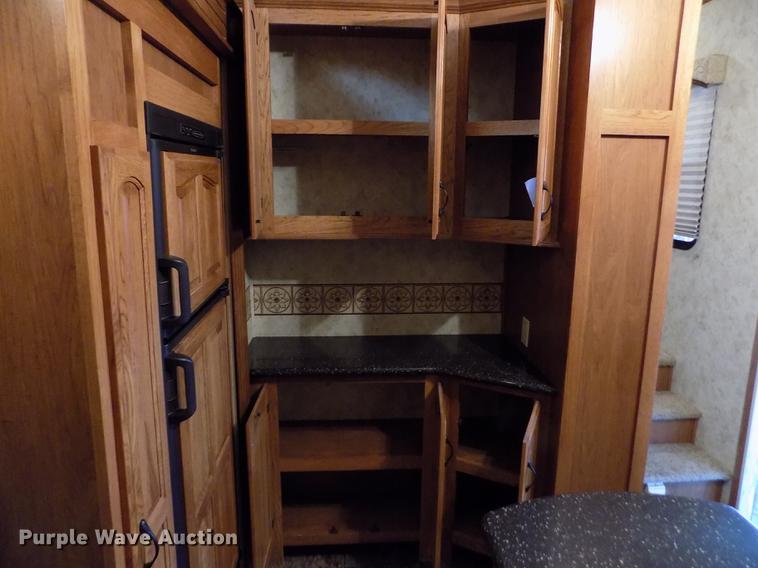 image for item DB9118 2012 Forest River Coachmen Brookstone BFK367RL camper