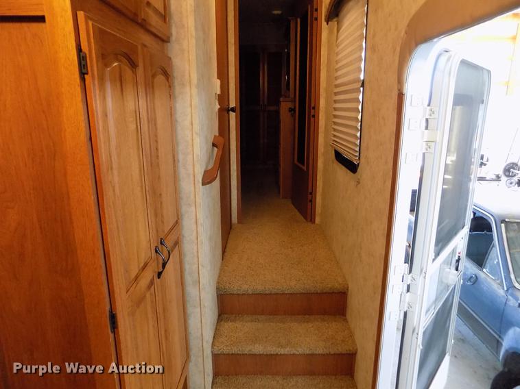 image for item DB9118 2012 Forest River Coachmen Brookstone BFK367RL camper