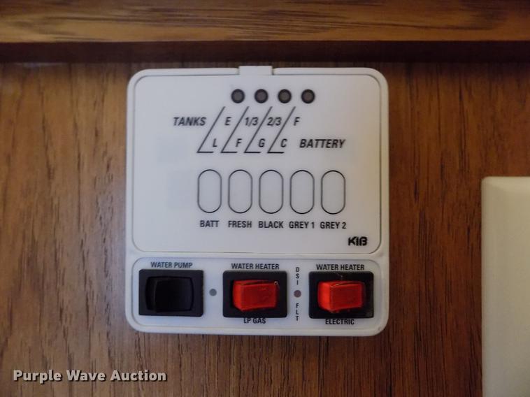 image for item DB9118 2012 Forest River Coachmen Brookstone BFK367RL camper