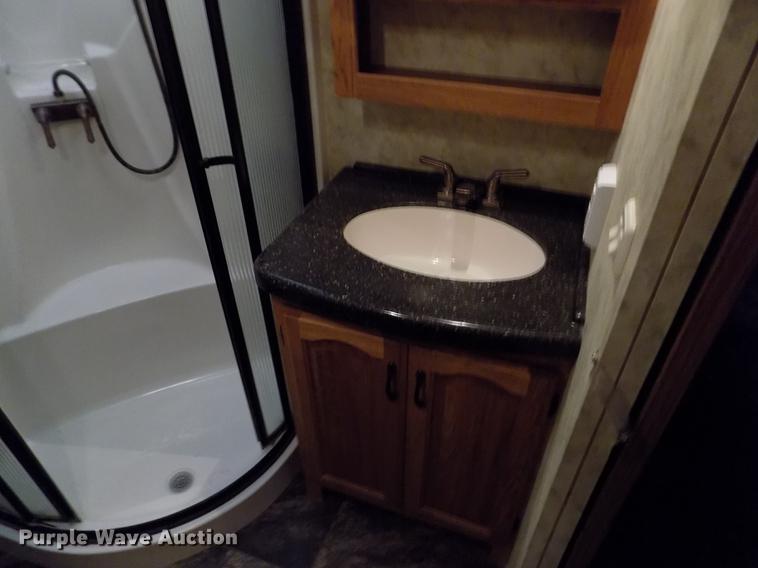 image for item DB9118 2012 Forest River Coachmen Brookstone BFK367RL camper