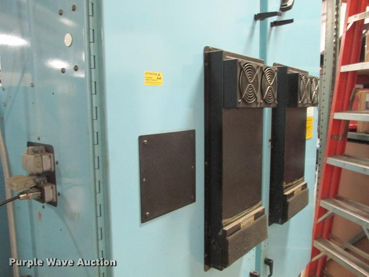 image for item DB9320 1988 Hurco MBC20 CNC vertical milling machine