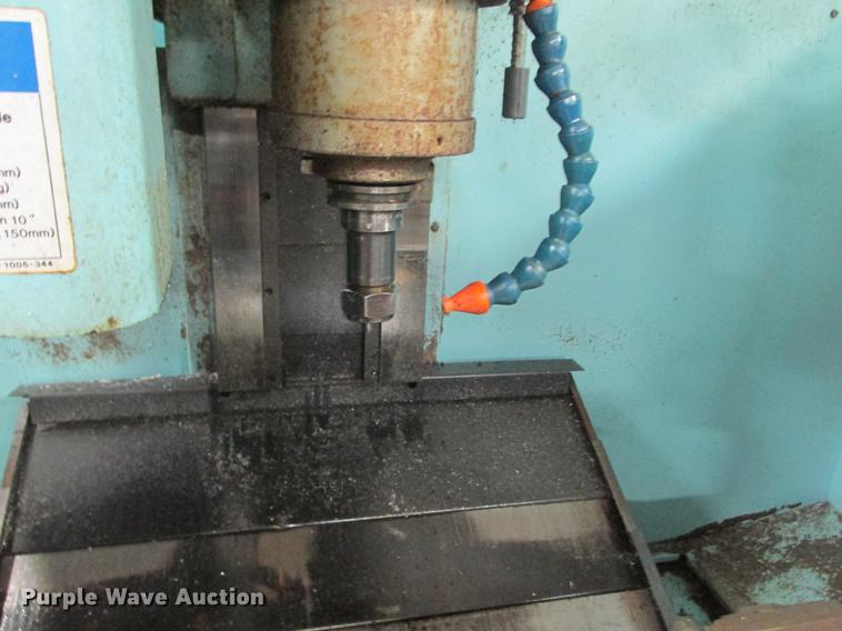 image for item DB9320 1988 Hurco MBC20 CNC vertical milling machine