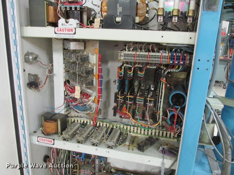 image for item DB9321 1982 Hurco MB11 CNC vertical milling machine