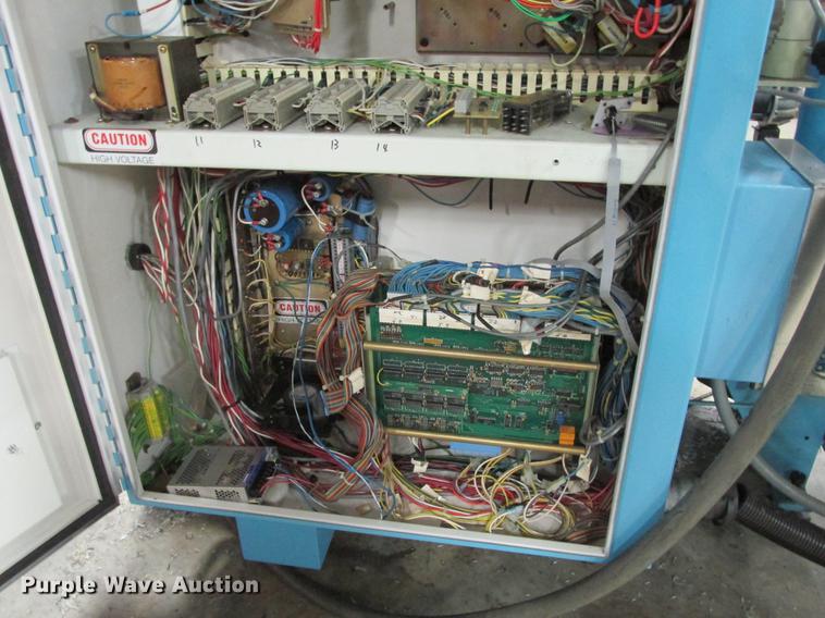 image for item DB9321 1982 Hurco MB11 CNC vertical milling machine