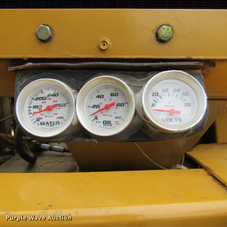 image for item DD2672 1991 Vermeer 665B stump grinder