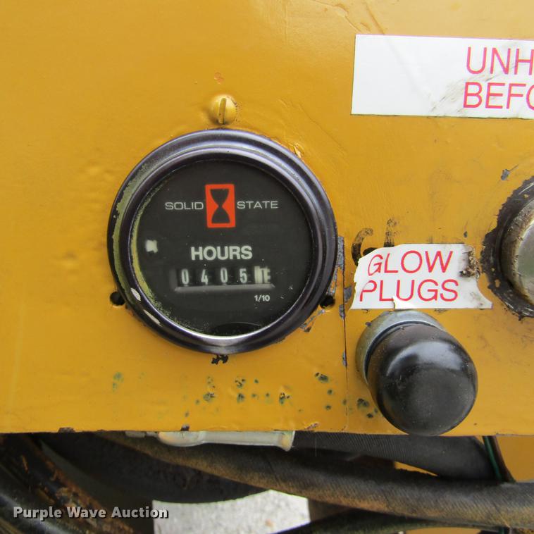 image for item DD2672 1991 Vermeer 665B stump grinder