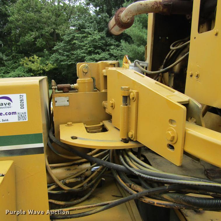 image for item DD2672 1991 Vermeer 665B stump grinder