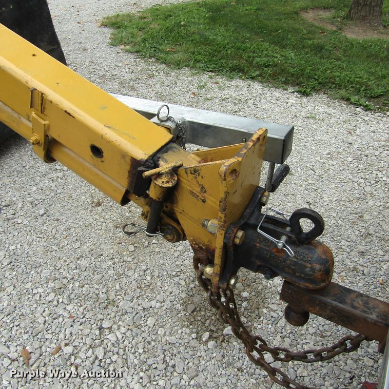 image for item DD2672 1991 Vermeer 665B stump grinder