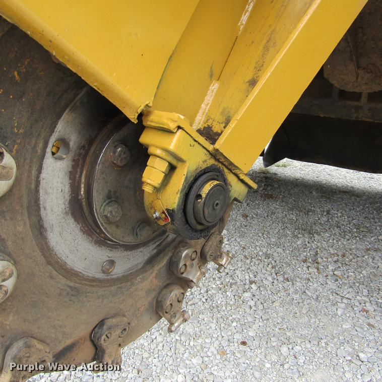 image for item DD2672 1991 Vermeer 665B stump grinder