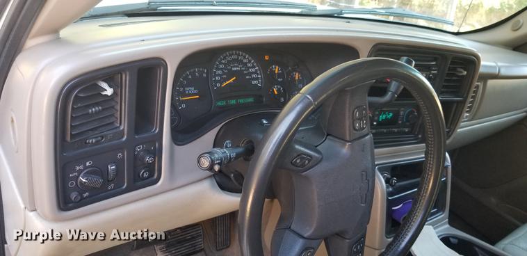 image for item DD3453 2005 Chevrolet Tahoe LT SUV