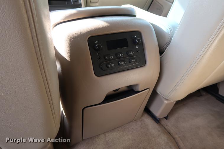 image for item DD3453 2005 Chevrolet Tahoe LT SUV