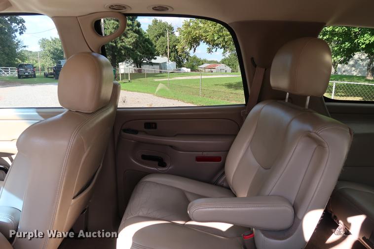 image for item DD3453 2005 Chevrolet Tahoe LT SUV