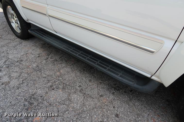 image for item DD3453 2005 Chevrolet Tahoe LT SUV