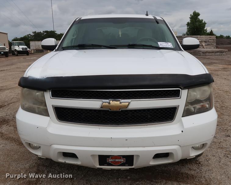 image for item DD5313 2008 Chevrolet Avalanche LT pickup truck