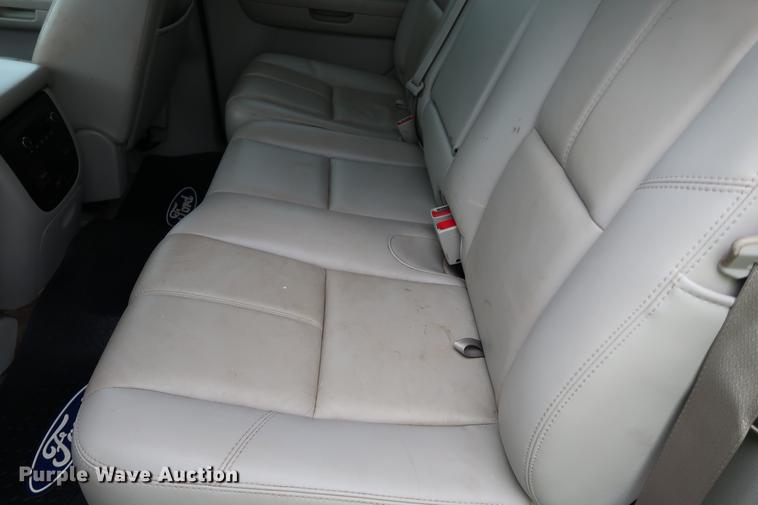 image for item DD5313 2008 Chevrolet Avalanche LT pickup truck