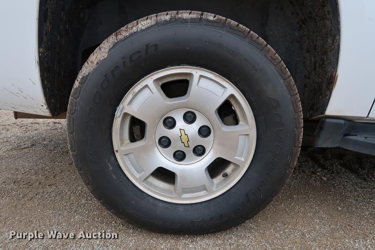 image for item DD5313 2008 Chevrolet Avalanche LT pickup truck