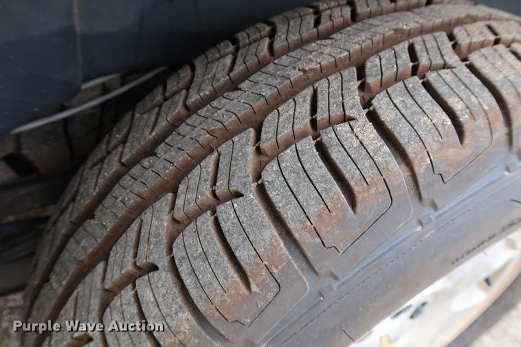 image for item DD5313 2008 Chevrolet Avalanche LT pickup truck