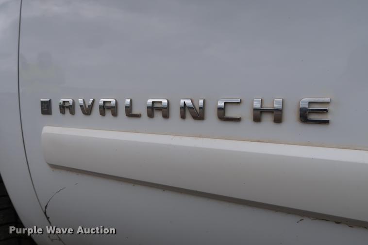 image for item DD5313 2008 Chevrolet Avalanche LT pickup truck