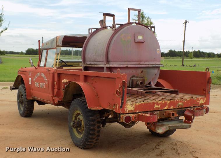 image for item DD5320 1967 Kaiser Jeep M715 truck