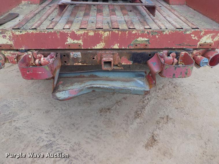 image for item DD5320 1967 Kaiser Jeep M715 truck