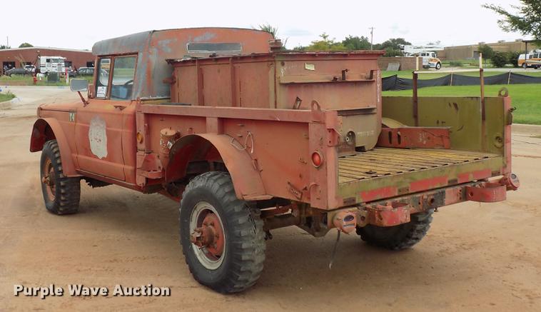 image for item DD5321 1968 Kaiser Jeep M715 truck
