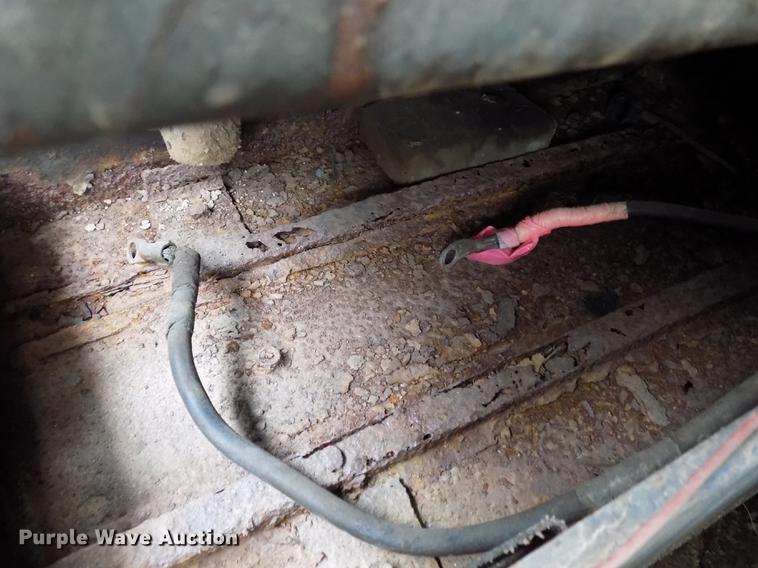 image for item DD5321 1968 Kaiser Jeep M715 truck