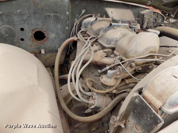 image for item DD5321 1968 Kaiser Jeep M715 truck