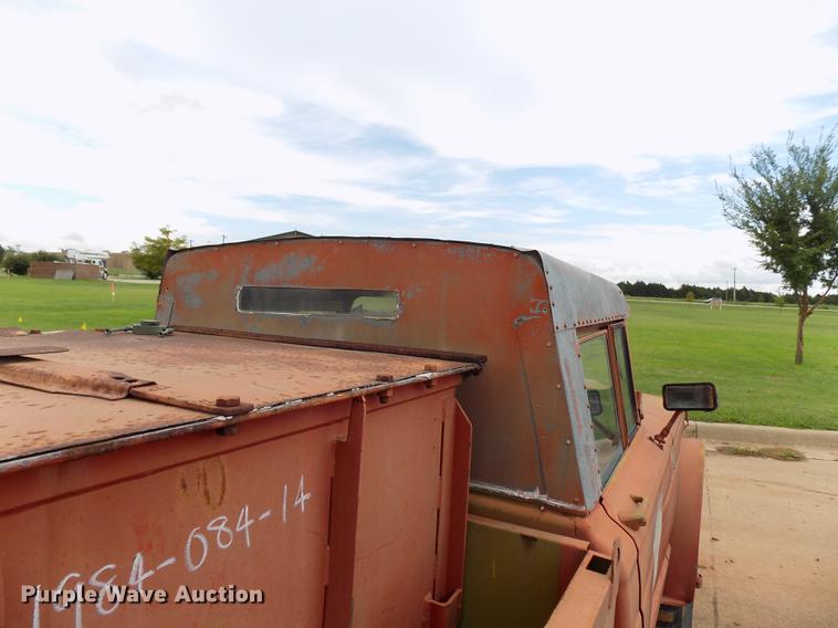 image for item DD5321 1968 Kaiser Jeep M715 truck