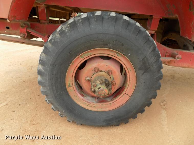 image for item DD5321 1968 Kaiser Jeep M715 truck