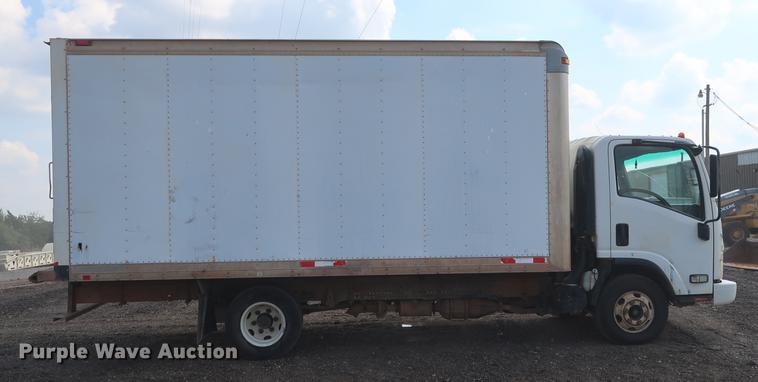 image for item DD5325 2009 GMC W4500 box truck