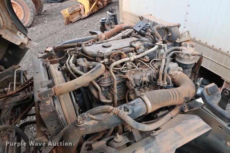 image for item DD5325 2009 GMC W4500 box truck