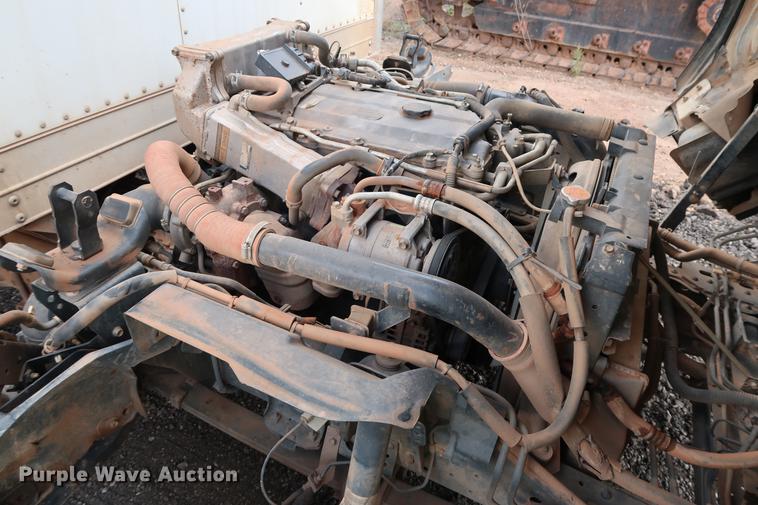 image for item DD5325 2009 GMC W4500 box truck