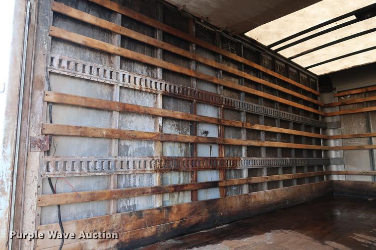 image for item DD5325 2009 GMC W4500 box truck