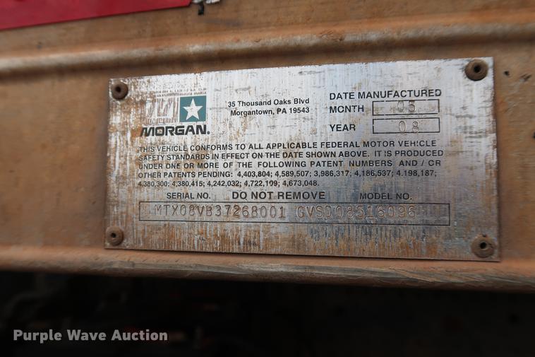 image for item DD5325 2009 GMC W4500 box truck