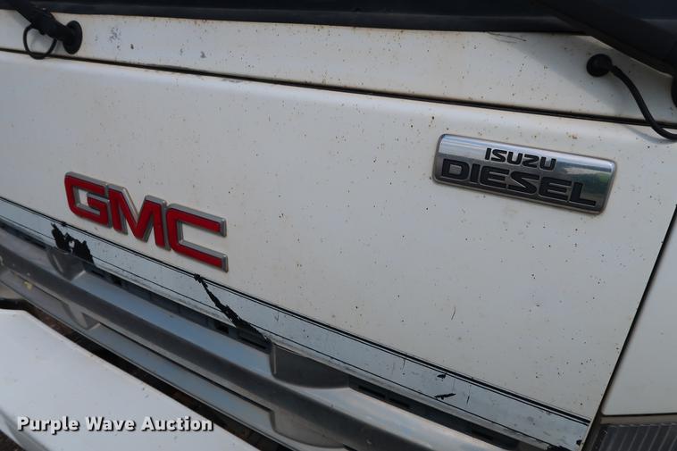 image for item DD5325 2009 GMC W4500 box truck