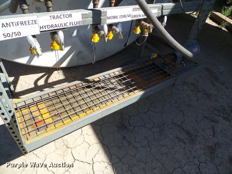 image for item DD5881 Oil storage unit