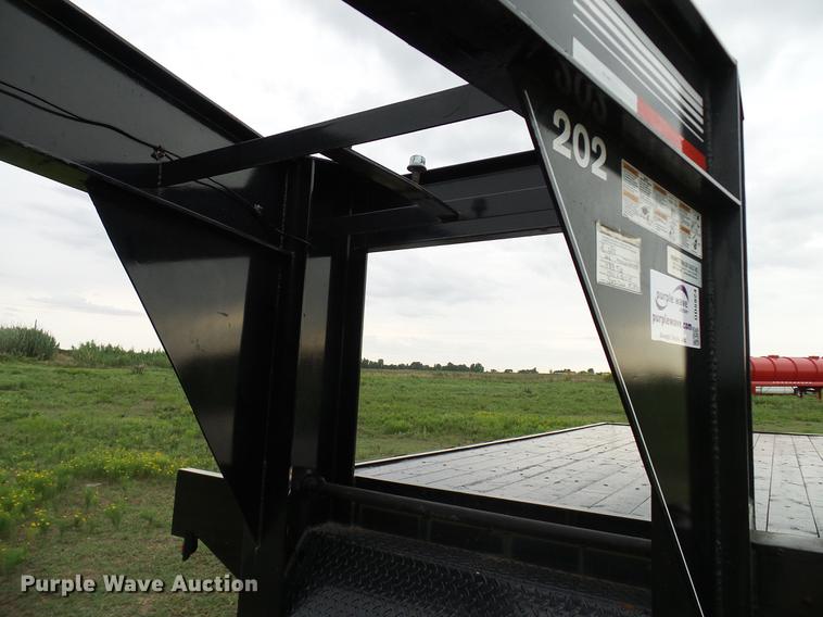 image for item DD5924 2014 Cornpro 202 equipment trailer